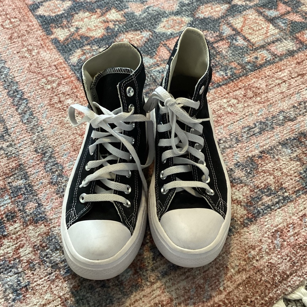 High Top Converse - Picture 2 of 4
